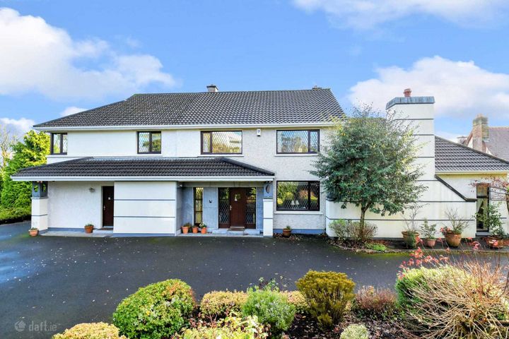 Glenardeen, Taylors Hill Rd, Galway, Galway