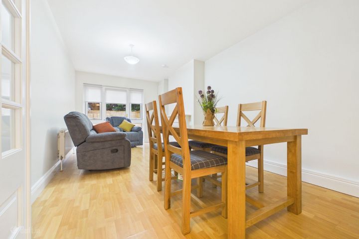 3 The Mews, Rockshire Road, Ferrybank