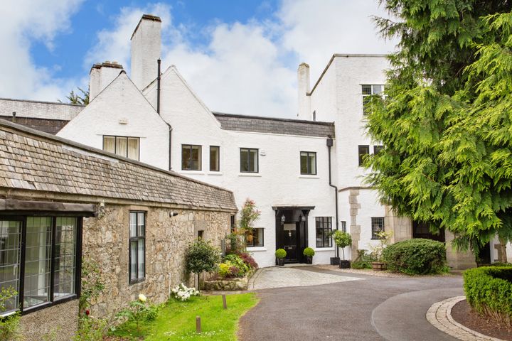 3 Kilteragh Pines, Westminster Road, Foxrock, Dublin 18, Dublin