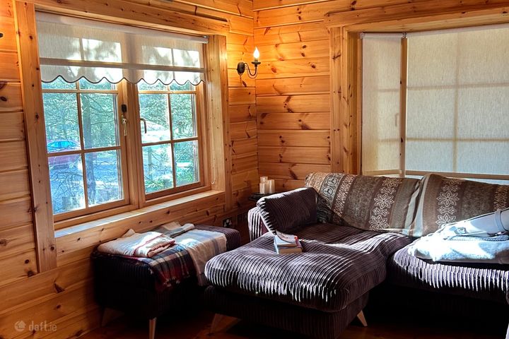 Ballyconnell Log Cabins, Belturbet, Co. Cavan, Ardlougher, Co. Cavan