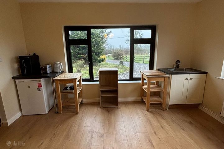 Newtowncashel, Longford, Forthill, Co. Longford