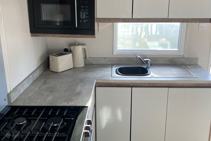 5 Garbally Demesne, Brackernagh, Ballinasloe, Ballinasloe, Co. Galway