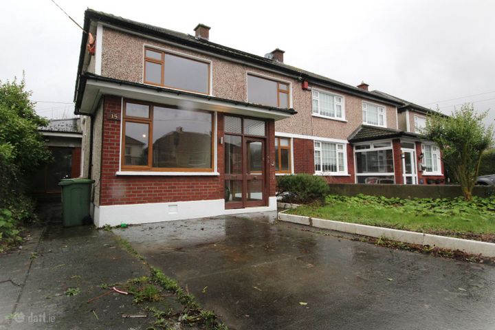 15 Moyville Lawns, Rathfarnham, Dublin 16