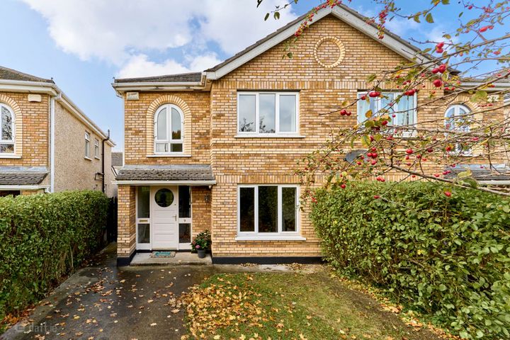 9 Charnwood Lawns, Clonsilla, Dublin 15, D15N2W1