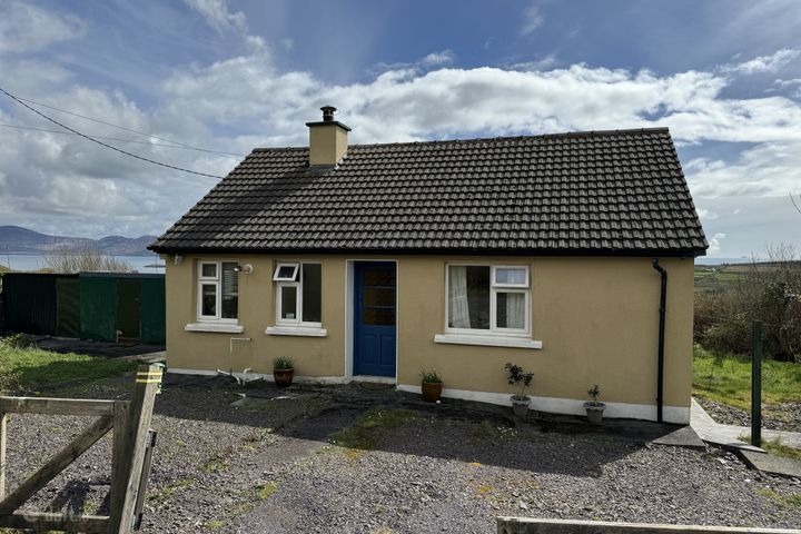 Kinard West, Ballinskelligs, Ballinskelligs, Co. Kerry, V23WN80