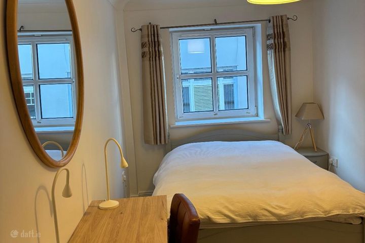 Apartment 100, Westland Square, Pearse Street, Dub, Dublin 2