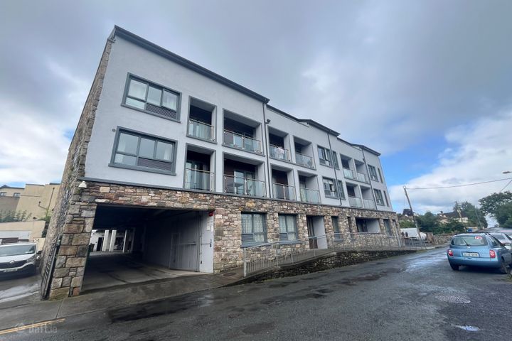 28 Lios Mor, Newport, Co Mayo, F28XV09