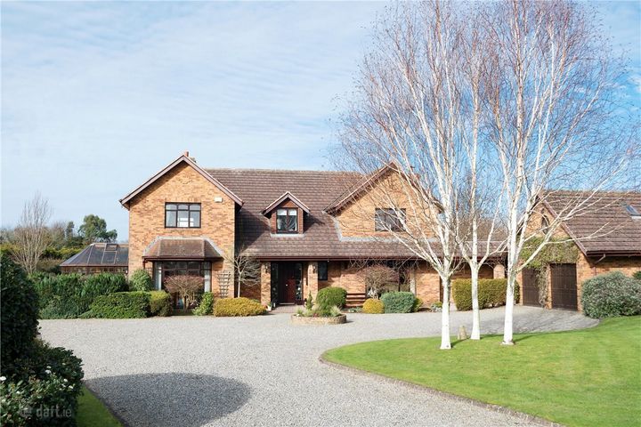 Karibu Sana, 9 Broomfield, Malahide, Dublin