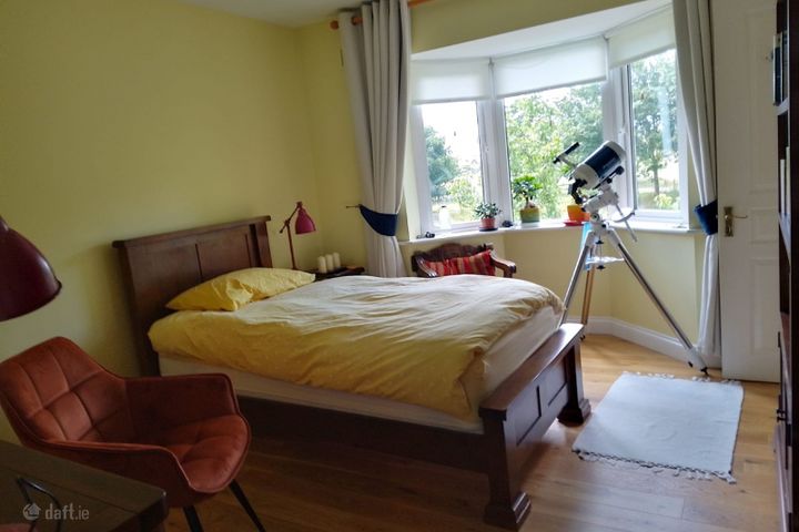  Hansfield, Castaheany  (Bills included in rent), Clonee, Dublin 15