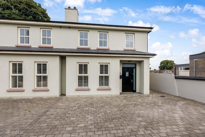 1 Wellington Place, Trim, County Meath, C15V6RT