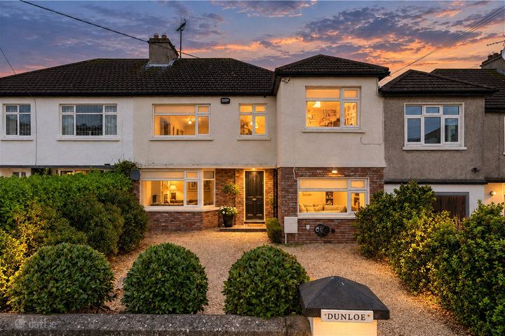Dunloe, 16 Killiney Grove, Dalkey, Co. Dublin, A96H027