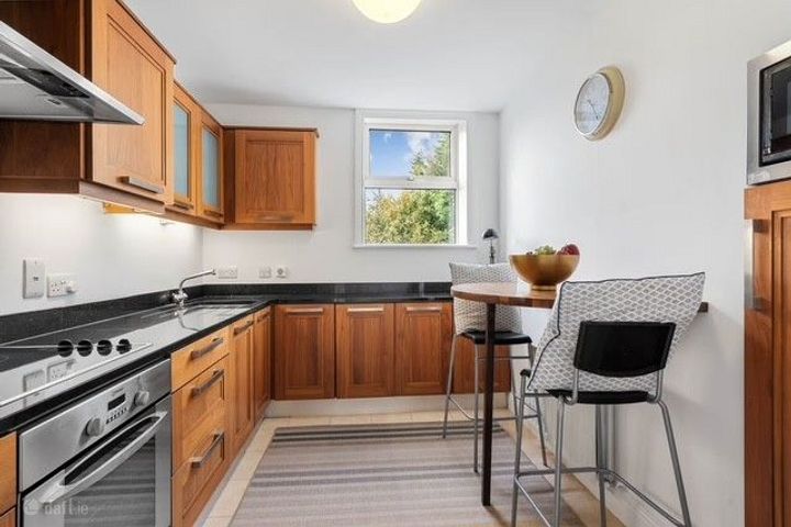  Saint Annes, Sunbury Court, Dartry, Dublin 6