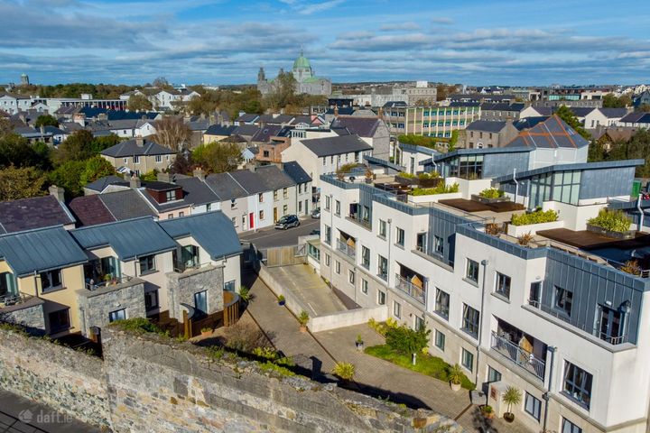 Luxury One Bed Apartment, Semple Mill, Parkavara, Galway City Centre, Co. Galway