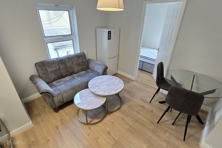 Flat 4, 61 Whitworth Road, Phibsborough, Dublin 9