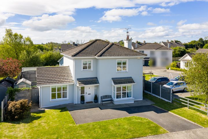 6 Castle Park, Piercestown, Co. Wexford, Y35X205