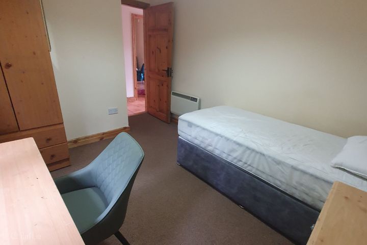 Apartment 3, 15 Upper Newcastle, Galway, Newcastle, Co. Galway