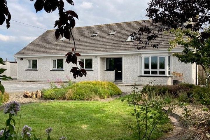 Boulabeha, Moyne, Moyne, Co. Tipperary, E41C8X7