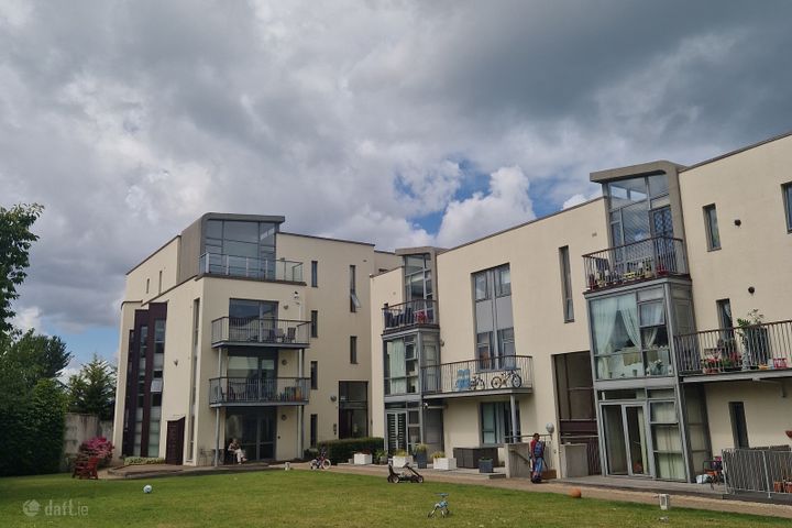 Apartment 71, Eaglewood, Rochestown Avenue, Dun Laoghaire, Co. Dublin