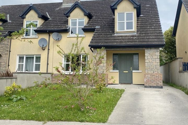 32 Cionn, Castlepollard, Torc, Westmeath