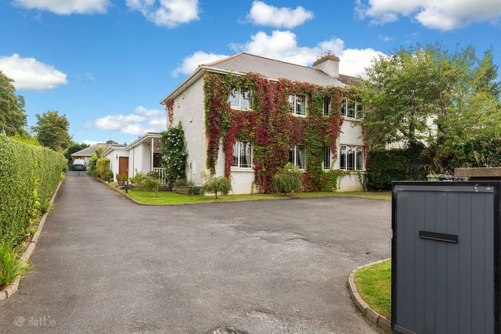 Halstead, Church Rd, Malahide, Dublin