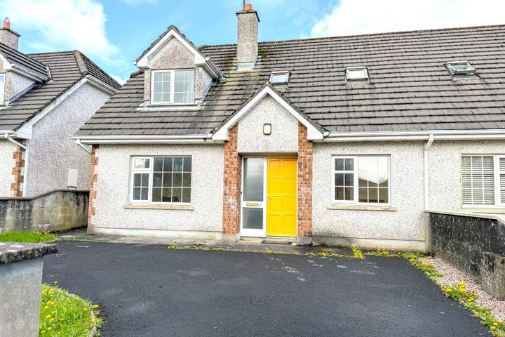 43 Gladesville, Castlebar, Castlebar, Co. Mayo, F23YR04