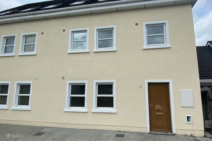 7 Water Street, Castlepollard, Co. Westmeath, N91F2N2