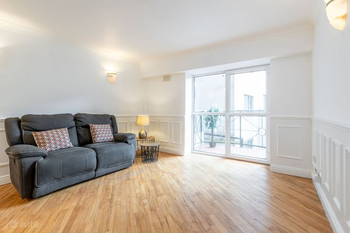 Apartment 11, Drury Hall, Dublin 2, D02C638