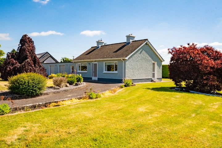 Walterstown, Dalystown, Rochfortbridge, Co. Westmeath, N91N6Y2