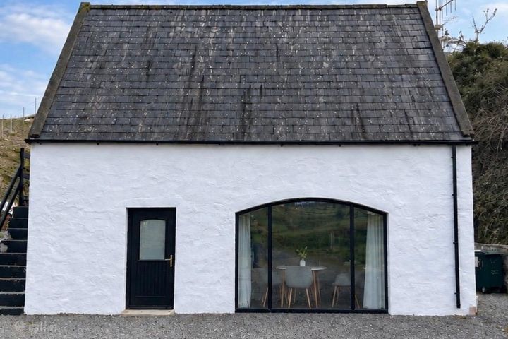 The Lodge, Dromdeegy, Dunmanway, Co. Cork