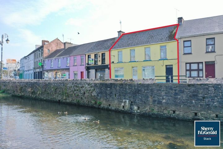 8 South Quay, Newcastle West, Co. Limerick, V42Y990