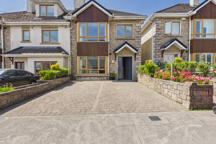 69 Drisin, Ballymoneen Road, Knocknacarra, Galway, Co. Galway, H91YFW2