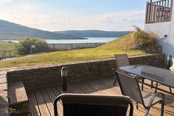 Apartment 2, Barley Cove Beach Apartments , Barley Cove, Co. Cork