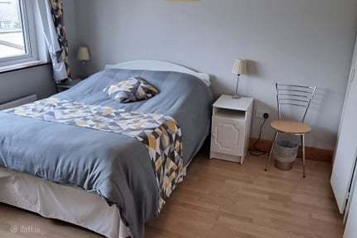 River Forest, Leixlip, Co. Kildare