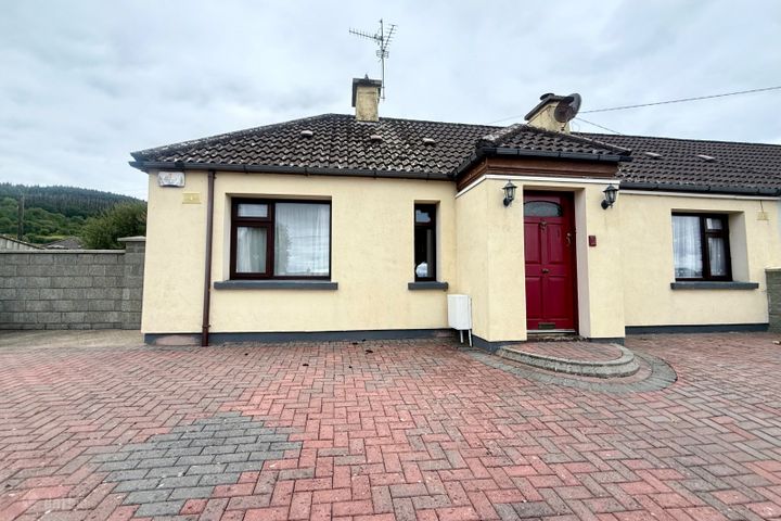 6 O'Hickey Place, Carrickbeg, Carrick-On-Suir, Carrickbeg, Co. Tipperary