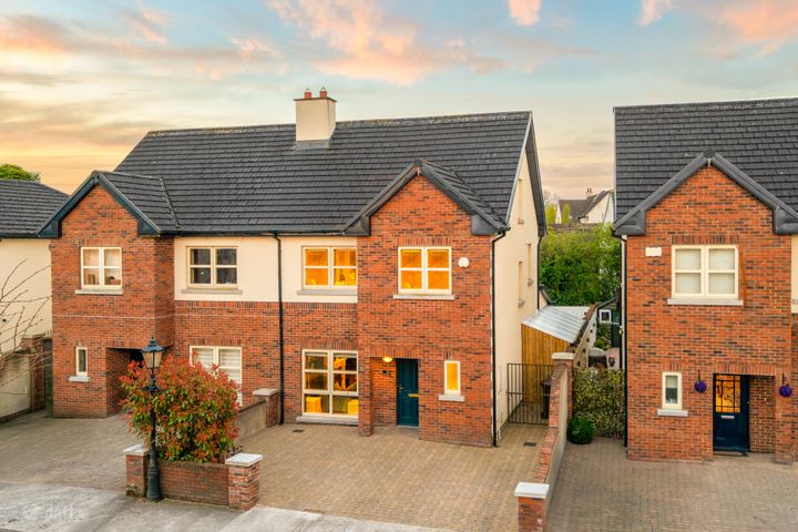 51 Whitethorn, Athgarvan, Newbridge, Co. Kildare, W12PK24