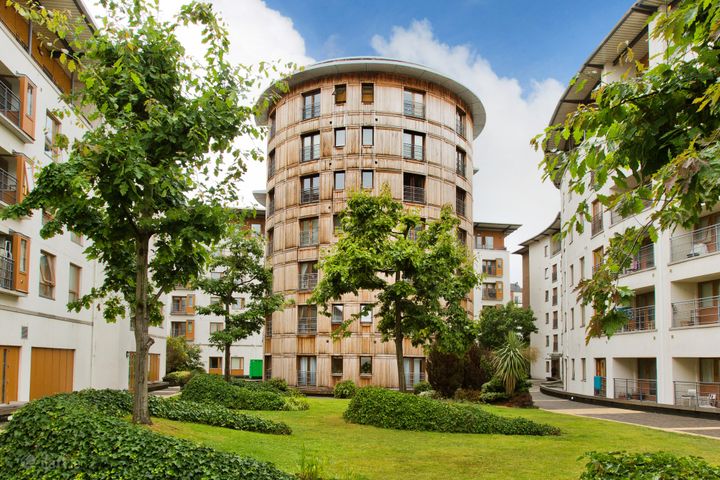 3 Spencer House, Custom House Square, IFSC, Dublin 1, D01E7W8