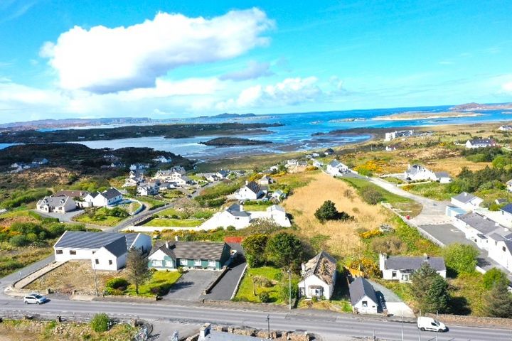 Magheraclogher, Bunbeg, Co. Donegal
