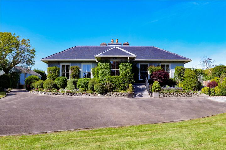 Merville, Taylors Hill Road, Taylor's Hill, Galway City, H91FWT7