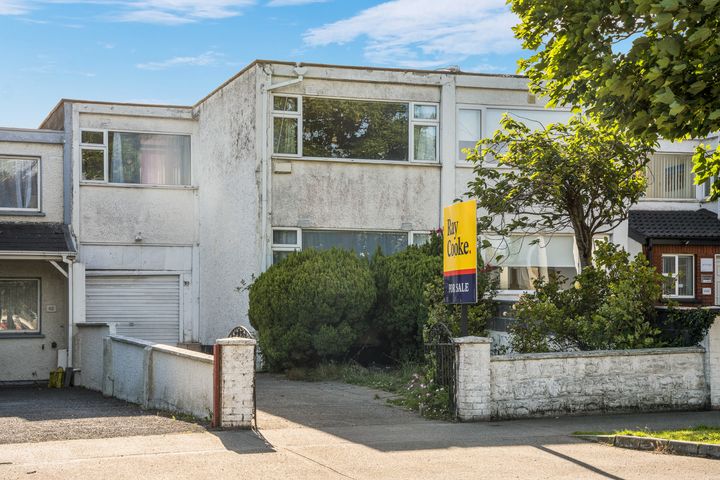 64 Old Bawn Road, Dublin 24