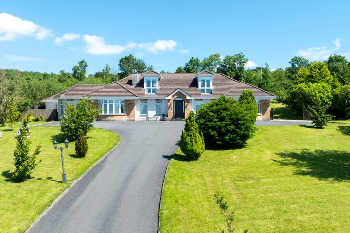 Carn, Ballyjamesduff, Co. Cavan, A82C654