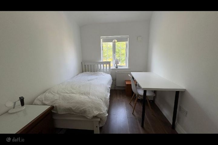 Percy French Road, Walkinstown, Dublin 12