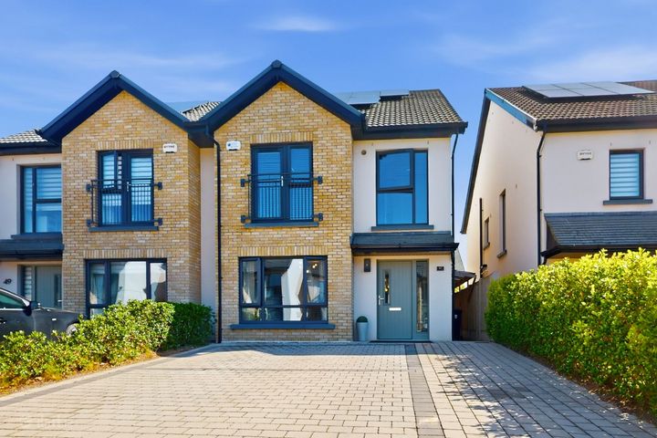 48 Seoid Na Tra, Bettystown, Co. Meath, A92P30R