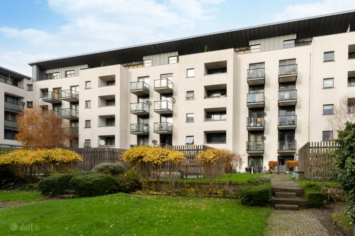 Apartment 68, The Plaza, Dublin 9, D09KD92