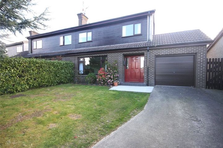 65 Sandy Grove, Blackrock, Co. Louth