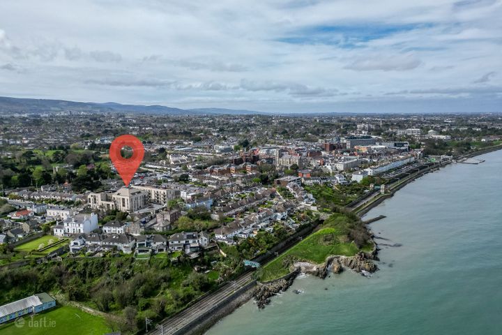2 Bedroom  Rockpoint, Newtown Avenue, Blackrock, Co. Dublin