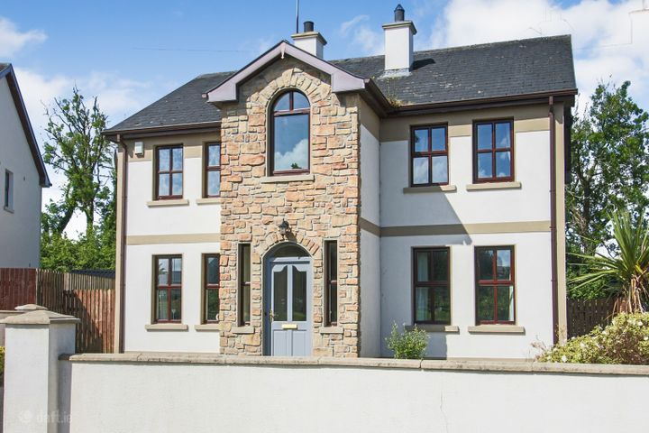 8 Caldragh Crescent, Carrick On Shannon, Leitrim, Leitrim