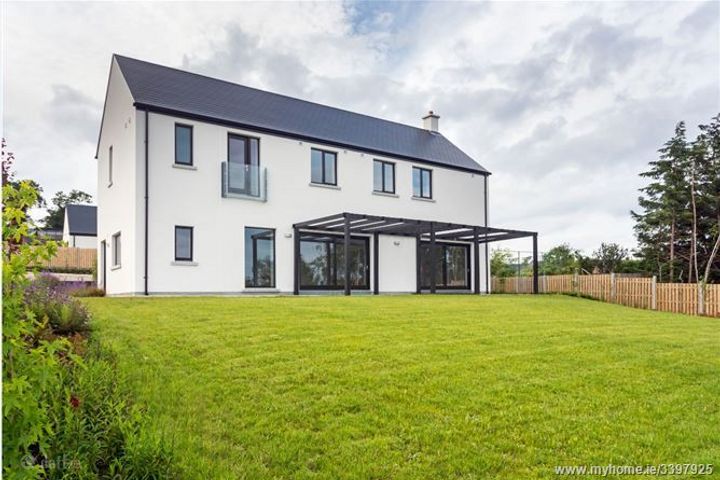 8 Hillfield, Ferndale Road, Rathmichael, Dublin