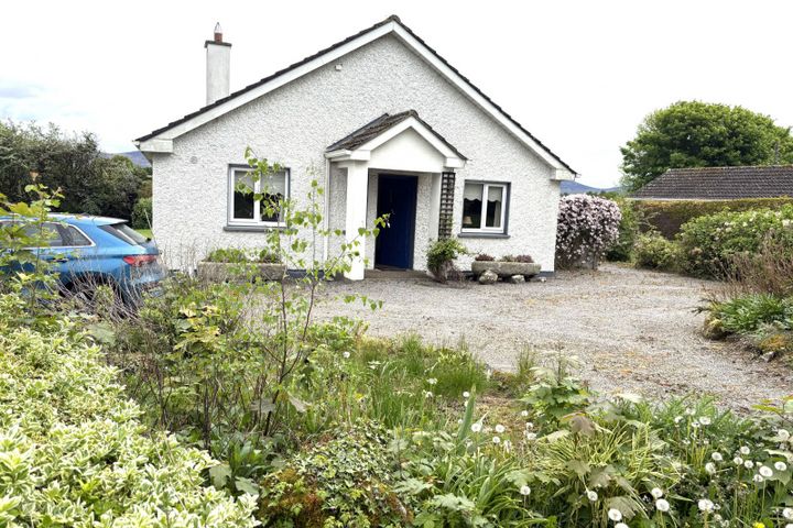 "Greystones" Clonegoose, Kilcoltrim, Co. Carlow, R95W673