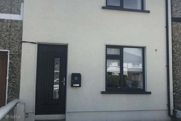 25 Collins Avenue West, Whitehall, Co. Dublin