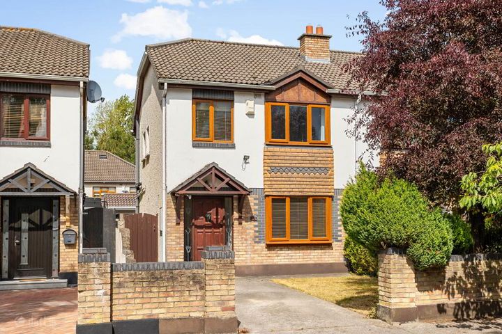34 Elmbrook Walk, Lucan, Co. Dublin, K78FF10